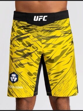 UFC Fusion by Venum Authentic Fight Night Size Small